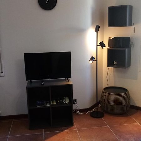 La Tana Dei Tassi Apartamento Vidiciatico Exterior foto